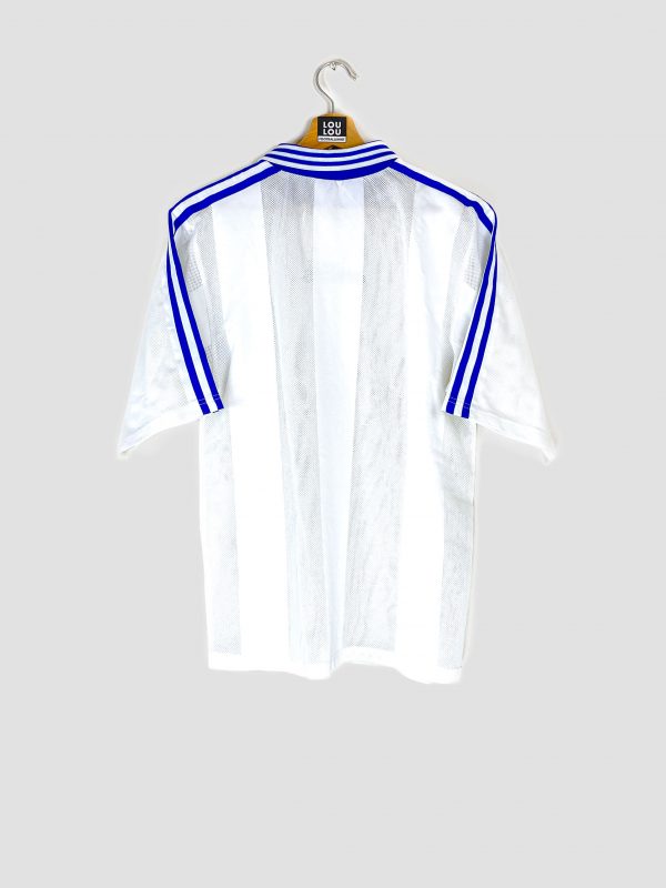 classic football shirt of AJ Auxerre