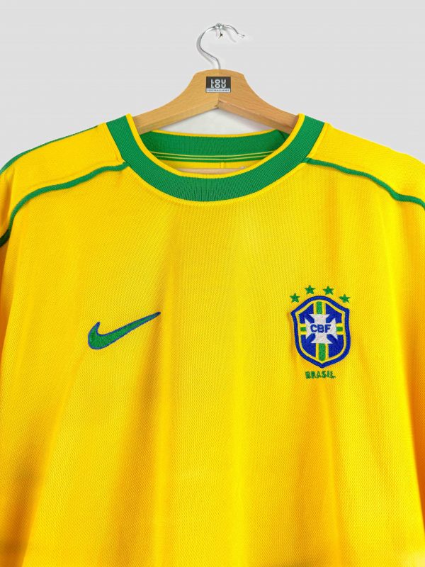 Maillot Brésil rétro 1998 jaune – collection football vintage LoulouFootballShirt.