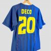 Photo du maillot vintage FC Barcelone 2004-2005, style rétro, imprimé « Deco 20 ».